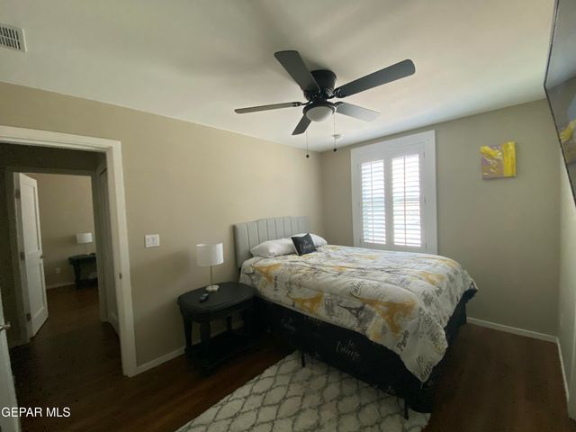 4200 Camelot Heights Drive 13, El Paso, TX 79912