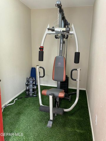 4200 Camelot Heights Drive 13, El Paso, TX 79912