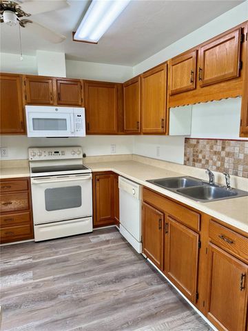 10344 NW 33RD PLACE 10344, Gainesville, FL 32606