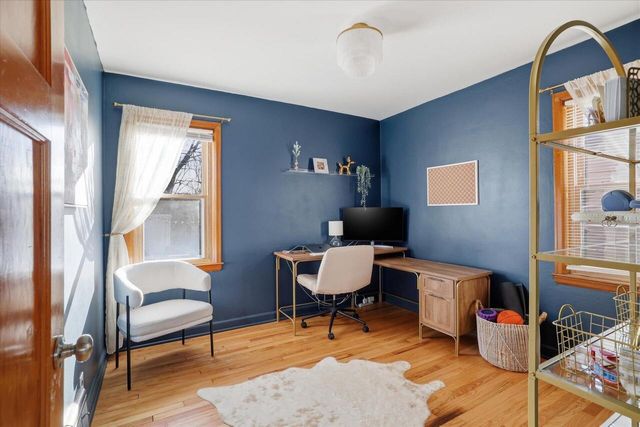 236 N 73rd STREET, Milwaukee, WI 53213