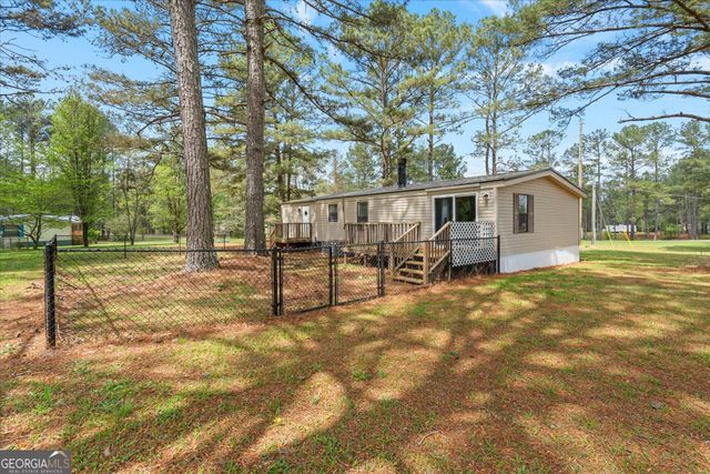 2075 Louina Road, Roanoke, AL 36274