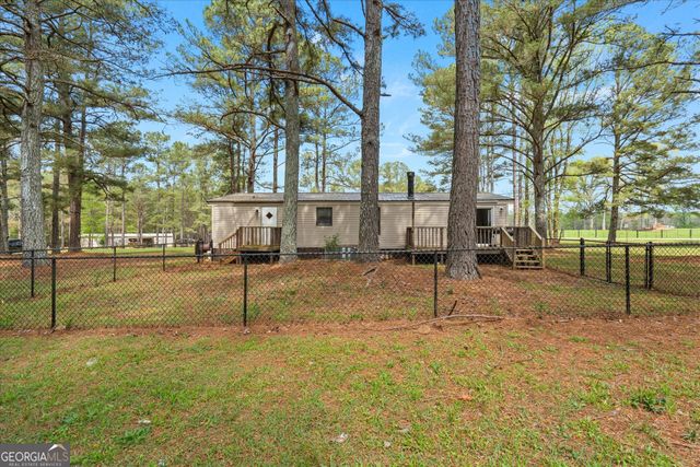 2075 Louina Road, Roanoke, AL 36274