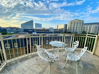 3225 Turtle Creek Boulevard 1042, Dallas, TX 75219