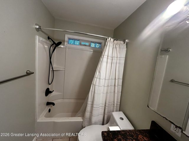 3714 Sumpter Street, Lansing, MI 48911