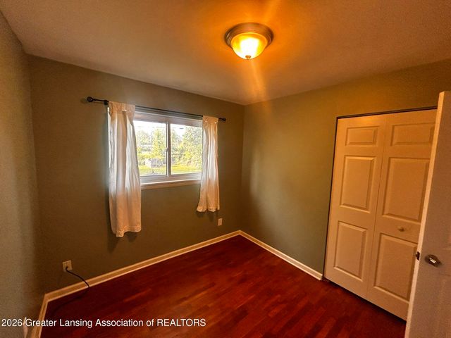 3714 Sumpter Street, Lansing, MI 48911