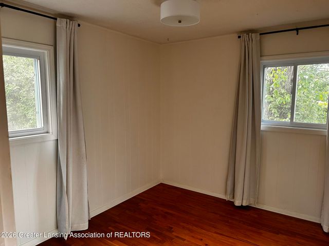 3714 Sumpter Street, Lansing, MI 48911