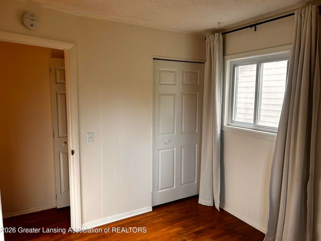 3714 Sumpter Street, Lansing, MI 48911