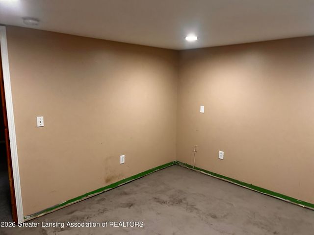 3714 Sumpter Street, Lansing, MI 48911
