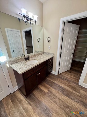 623 Thormeyer Road, Seguin, TX 78155