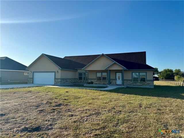 623 Thormeyer Road, Seguin, TX 78155