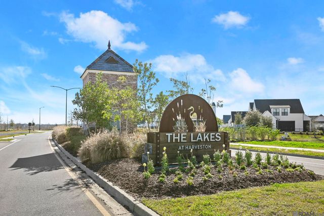 13727 Wild Canary Dr, Baton Rouge, LA 70810