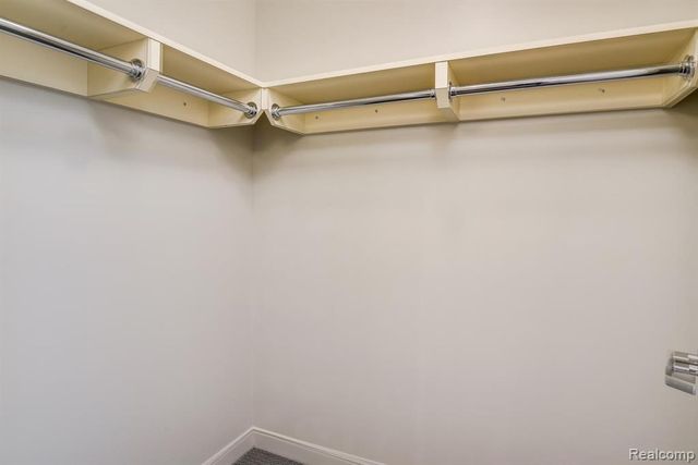 525 W Lafayette Boulevard, Detroit, MI 48226