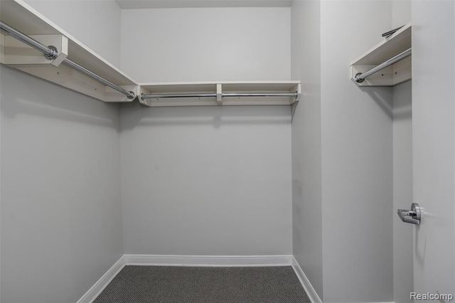 525 W Lafayette Boulevard, Detroit, MI 48226