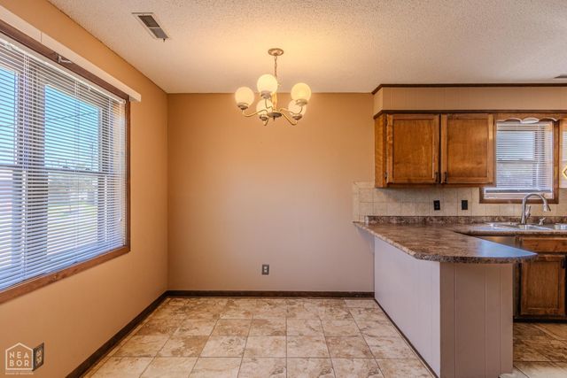 601 Rosewood Drive, Paragould, AR 72450