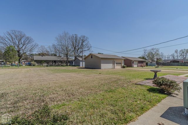 601 Rosewood Drive, Paragould, AR 72450