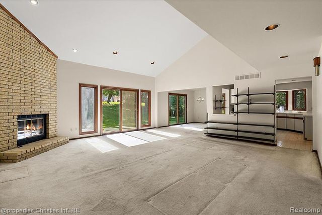 37224 Chesapeake Road, Farmington Hills, MI 48335