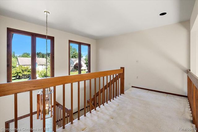 37224 Chesapeake Road, Farmington Hills, MI 48335