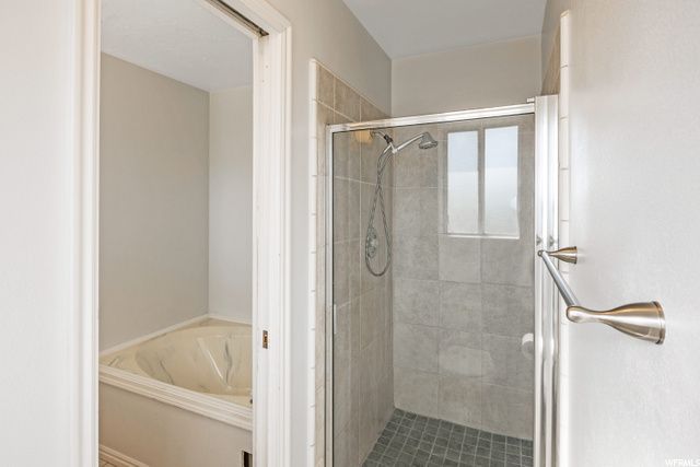 3049 SWISS DR, Santa Clara, UT 84765