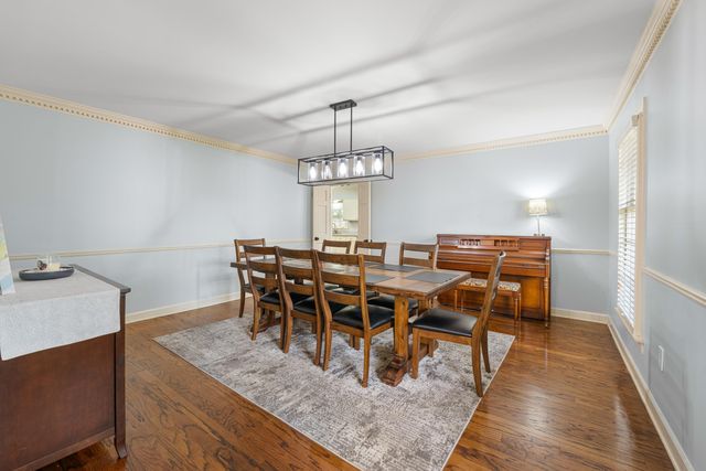 6631 POPLAR PIKE, Memphis, TN 38119