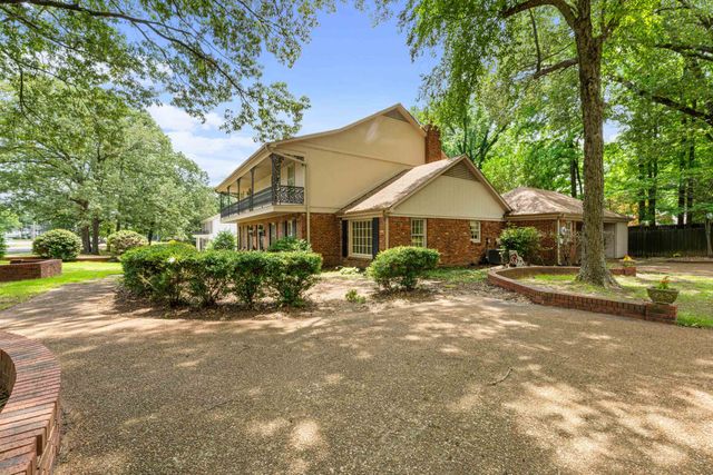 6631 POPLAR PIKE, Memphis, TN 38119