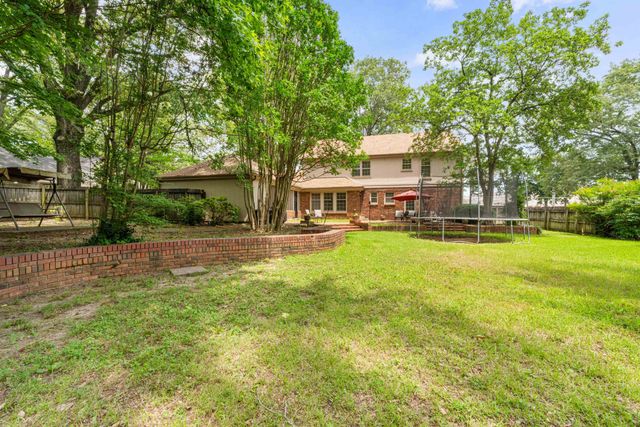 6631 POPLAR PIKE, Memphis, TN 38119
