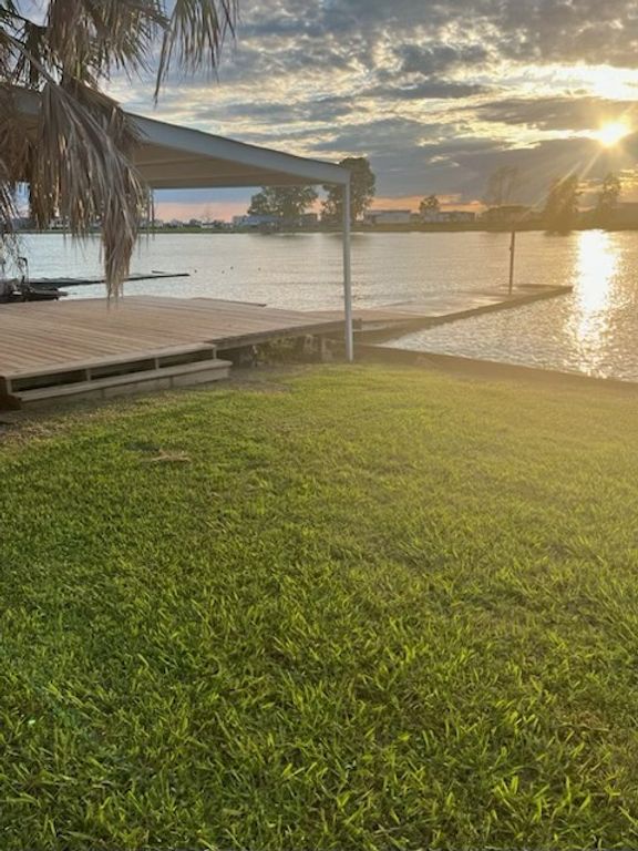 2054 Pelican Isle, Kerens, TX 75144