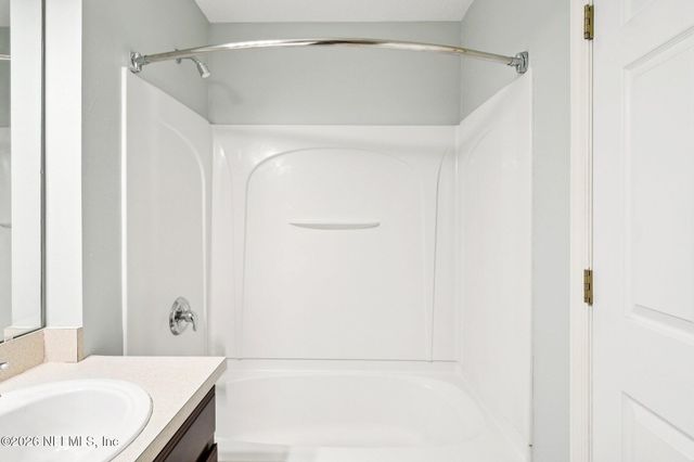 1500 CALMING WATER Drive 702, Fleming Island, FL 32003