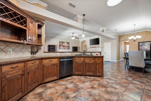 5704 107th Street, Lubbock, TX 79424