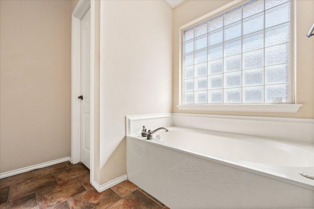 5704 107th Street, Lubbock, TX 79424