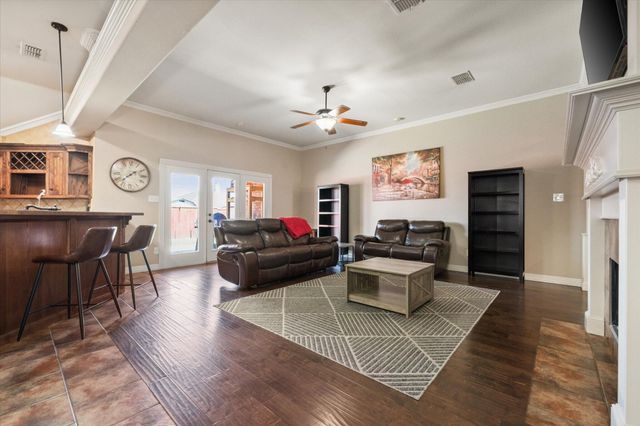 5704 107th Street, Lubbock, TX 79424