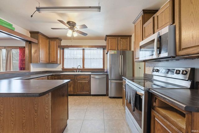 3614 Kirkfield Drive, Fort Wayne, IN 46815