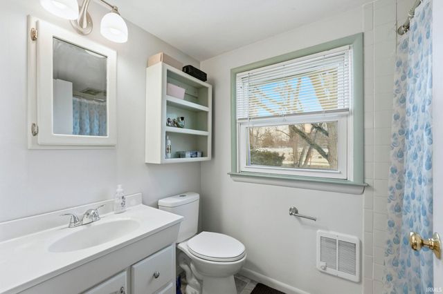 3614 Kirkfield Drive, Fort Wayne, IN 46815