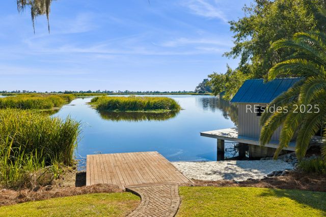 58 Captains Walk, Richmond Hill, GA 31324