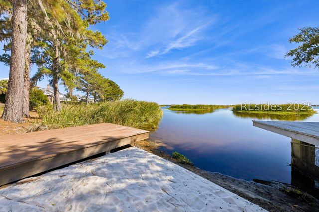 58 Captains Walk, Richmond Hill, GA 31324