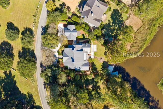 58 Captains Walk, Richmond Hill, GA 31324