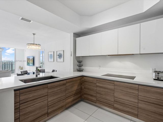 300 Sunny Isles Boulevard 4-2506, Sunny Isles Beach, FL 33160