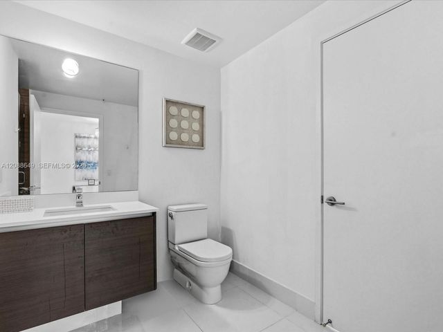 300 Sunny Isles Boulevard 4-2506, Sunny Isles Beach, FL 33160