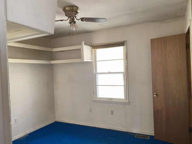 609 E 11th St, Columbia, TN 38401
