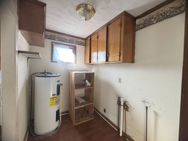 609 E 11th St, Columbia, TN 38401