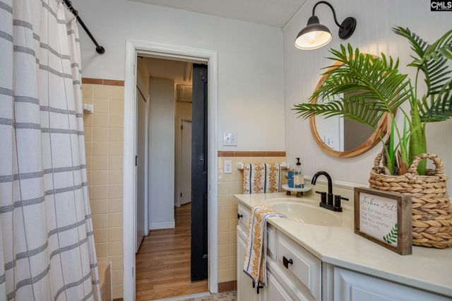 201 N Eden Drive, Cayce, SC 29033