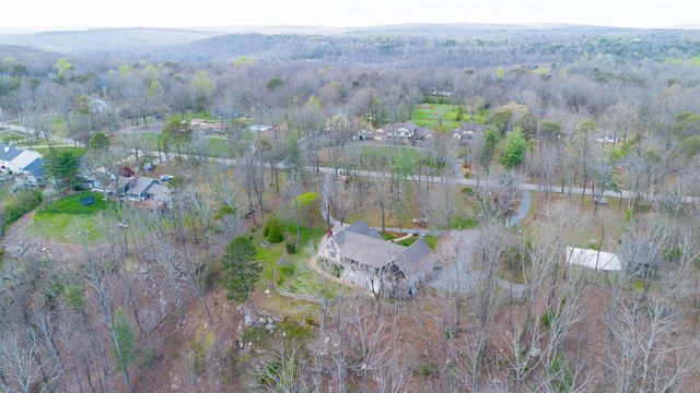 2802 Kell Road, Signal Mountain, TN 37377