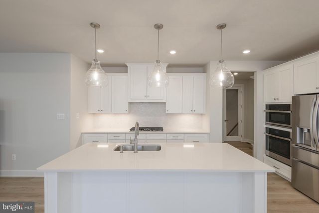 1530 CRICKET WAY, Downingtown, PA 19335