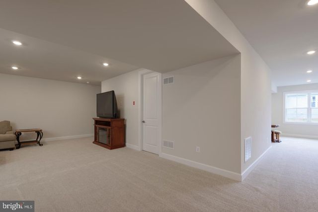 1530 CRICKET WAY, Downingtown, PA 19335