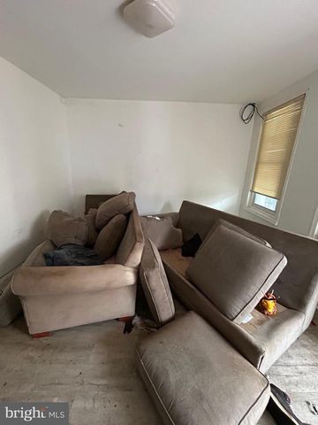 3323 MUTTER ST, Philadelphia, PA 19140