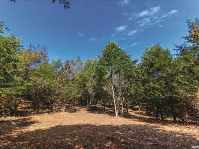 1794 N Hartstrait Road, Bloomington, IN 47404