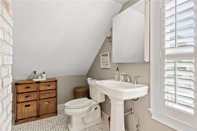 21 John Street, Newport, RI 02840