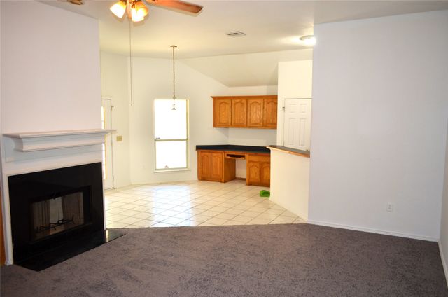3112 Eastcrest Court, Fort Worth, TX 76105