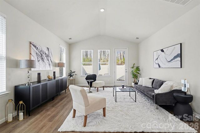 8238 Merryvale Lane, Charlotte, NC 28214