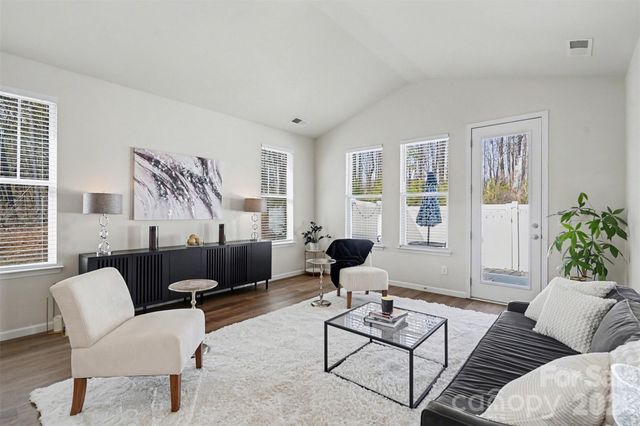 8238 Merryvale Lane, Charlotte, NC 28214