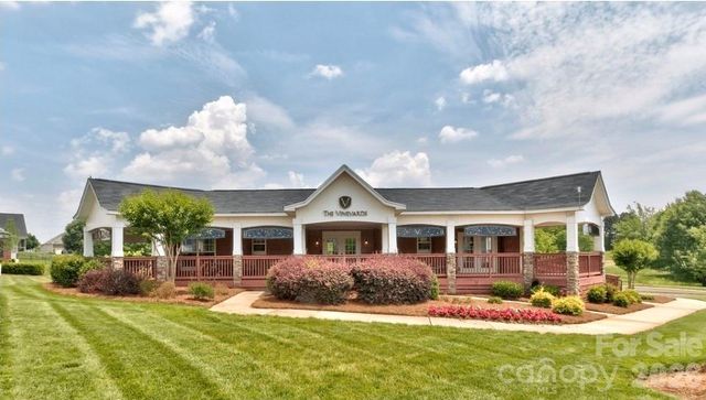 8238 Merryvale Lane, Charlotte, NC 28214